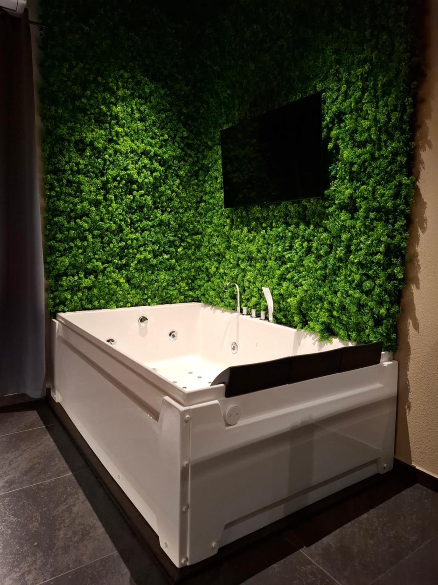 Dark & Light & Luxury Guest house *